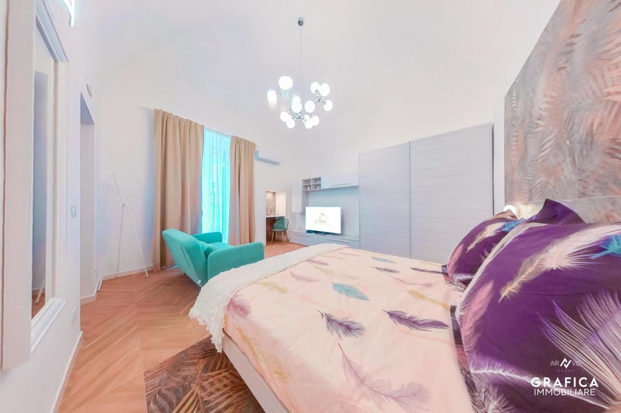 Ameli Home Luxury Apartment 타란토 외부 사진