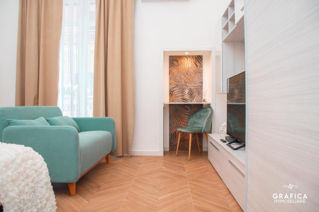 Ameli Home Luxury Apartment 타란토 외부 사진
