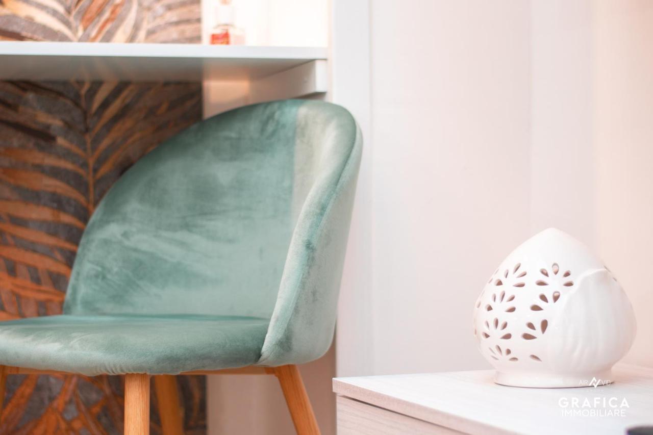 Ameli Home Luxury Apartment 타란토 외부 사진